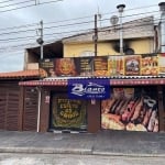 2 casas (1 c/ piscina) + Salão Comercial - Junto do Supermercado Barbosa