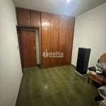 Apartamento disponível para venda no bairro Daniel Fonseca em Uberlândia-MG