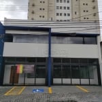 Casa comercial disponível para locação no bairro Martins em Uberlândia-MG