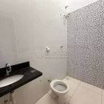 Casa residencial disponível para locação no bairro Jardim Ipanema em Uberlândia-MG