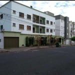 Apartamento disponível para venda no bairro Santa Mônica em Uberlândia-MG