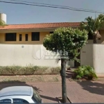 Casa Comercial disponível para venda no bairro Saraiva em Uberlândia-MG