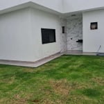 Casa residencial disponível para venda no bairro Praça Alto Umuarama em Uberlândia-MG