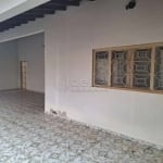 Casa residencial disponível para venda no bairro Santa Mônica em Uberlândia-MG