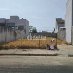 Terreno disponível para venda no bairro Bosque dos Buritis em Uberlândia-MG.