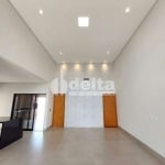 Casa residencial disponível para venda no bairro Novo Mundo em Uberlândia-MG