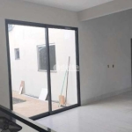 Casa residencial disponível para venda no bairro Monte Hebron em Uberlândia-MG