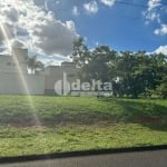 Terreno no Condomínio disponível para venda no bairro Jardim Botânico em Uberlândia-MG