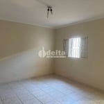 Casa residencial disponível para locação e venda no bairro Planalto em Uberlândia MG