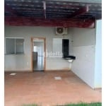 Casa residencial disponível para venda no bairro Novo Mundo em Uberlândia-MG