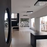 Casa comercial disponível para venda no bairro Osvaldo Rezende em Uberlândia-MG