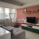 Apartamento disponível para venda no bairro Santa Mônica em Uberlândia-MG