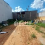 Terreno disponível para venda no bairro Novo Mundo em Uberlândia-MG