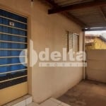 Casa residencial disponível para venda no bairro Presidente Roosevelt em Uberlândia-MG