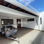 Casa residencial disponível para locação no bairro Santa Mônica em Uberlândia-MG