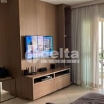 Apartamento disponível para venda no bairro Osvaldo Rezende em Uberlândia-MG