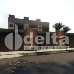 Casa residencial disponível para venda no bairro Novo Mundo em Uberlândia-MG