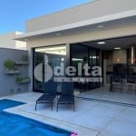 Casa residencial disponível para venda no bairro Novo Mundo em Uberlândia-MG