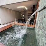 Casa Residencial disponível para venda no bairro Santa Mônica em Uberlândia-MG