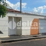 Casa residencial disponível para venda no bairro São Jorge em Uberlândia-MG