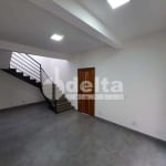 Casa residencial disponível para venda no bairro Custódio Pereira em Uberlândia-MG