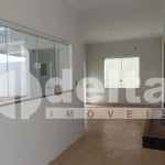 Casa residencial disponível para venda no bairro Novo Mundo em Uberlândia-MG