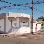 Casa residencial disponível para venda no bairro Morumbi em Uberlândia-MG