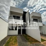 Casa residencial disponível para venda no bairro Alto Umuarama em Uberlândia-MG