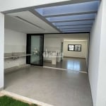 Casa residencial disponível para venda no bairro Santa Rosa em Uberlândia-MG