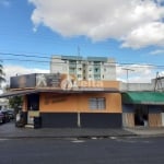 Casa residencial disponível para venda no bairro Brasil em Uberlândia-MG