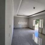 Casa residencial disponível para venda no bairro Jaraguá em Uberlândia MG