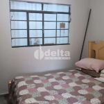 Casa residencial disponível para venda no bairro Custódio Pereira em Uberlândia-MG