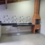 Casa residencial disponível para venda no bairro Jardim Brasília em Uberlândia-MG