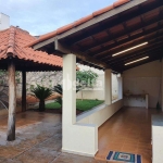 Casa Residencial disponível para venda no bairro Santa Mônica em Uberlândia-MG