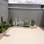 Casa residencial disponível para venda no Bairro Jardim Patrícia em Uberlândia-MG