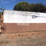 Terreno disponível para venda no bairro Alto Umuarama em Uberlândia-MG