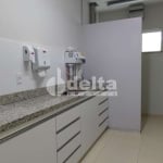 Prédio Comercial disponível para Venda  no bairro Osvaldo Rezende em Uberlândia-MG