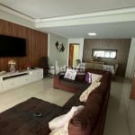 Casa residencial disponível para venda no bairro Santa Luzia em Uberlândia-MG