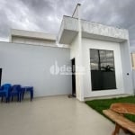 Casa residencial disponível para venda no bairro Bosque dos Buritis em Uberlândia-MG