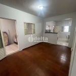 Casa residencial disponível para venda no bairro Laranjeiras em Uberlândia-MG