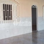 Casa residencial disponível para venda no bairro Planalto em Uberlândia MG