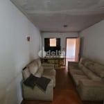 Casa residencial disponível para venda no bairro Luizote de freitas em Uberlândia MG