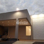 Casa disponível para venda no bairro Daniel Fonseca em Uberlândia-MG