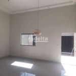 Casa residencial disponível para venda no bairro Vida Nova em Uberlândia-MG