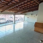 Casa residencial  disponível para venda no bairro Santa Mônica em Uberlândia-MG