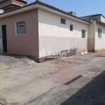 Casa residencial  disponível para venda no bairro Santa Mônica em Uberlândia-MG