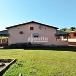 Chácara Residencial disponível para Venda no bairro Área Rural em Uberlândia-MG