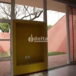 Casa residencial disponível para venda no bairro Itapema Sul em Uberlândia-MG