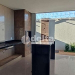 Casa em condomínio disponível para venda no bairro Novo Mundo em Uberlândia-MG