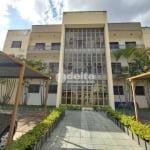 Apartamento disponível para venda no bairro Santa Mônica em Uberlândia-MG